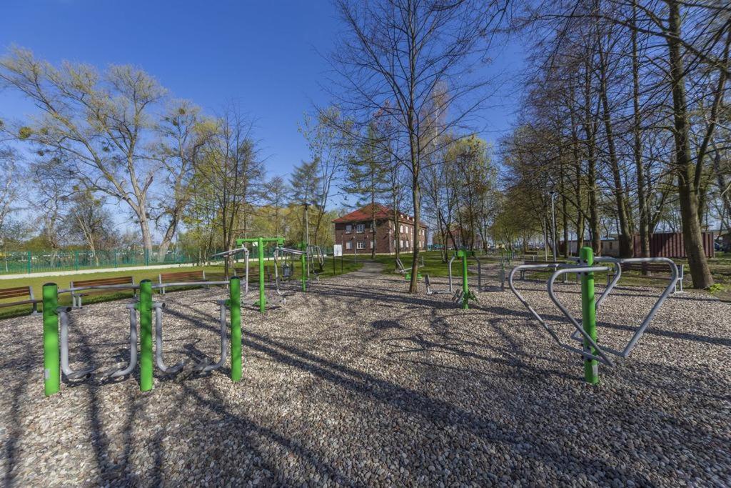 Centrum Zeglarskie Domki Kempingowe Stettino Esterno foto