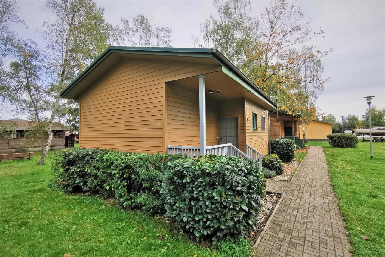Centrum Zeglarskie Domki Kempingowe Stettino Esterno foto