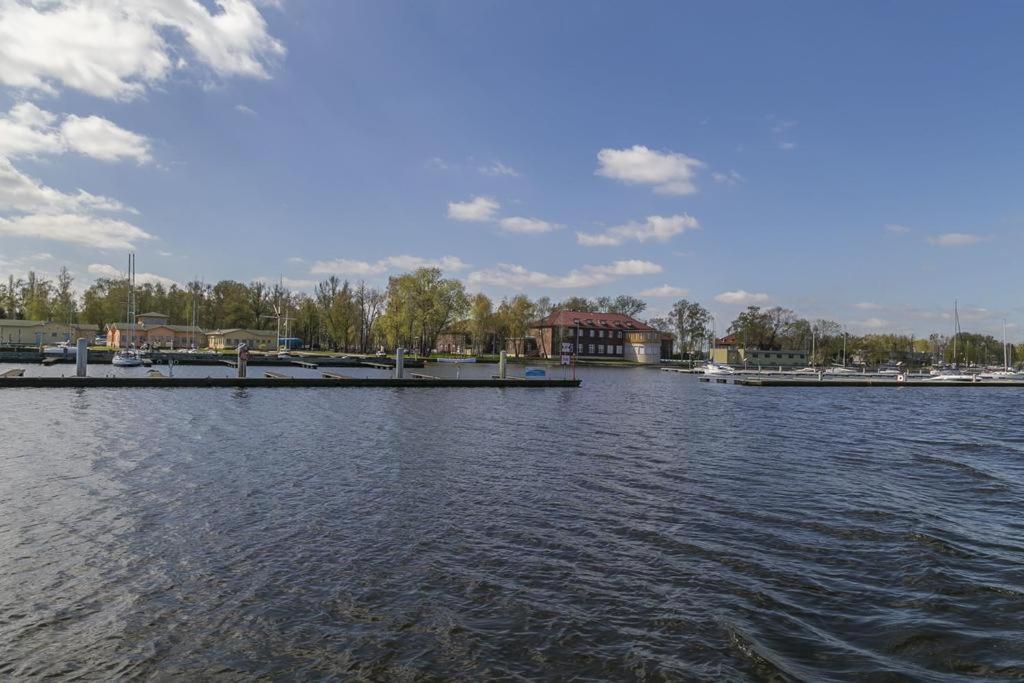 Centrum Zeglarskie Domki Kempingowe Stettino Esterno foto